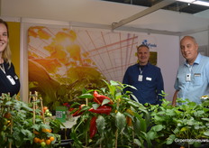 Anouk Gronsveld, Patrick Schijvens and Ronald Gronsveld (Rofianda) Ronald proudly told us that he had the change to present his products on day 1 to a delegation from the UAE and Kazakhstan.